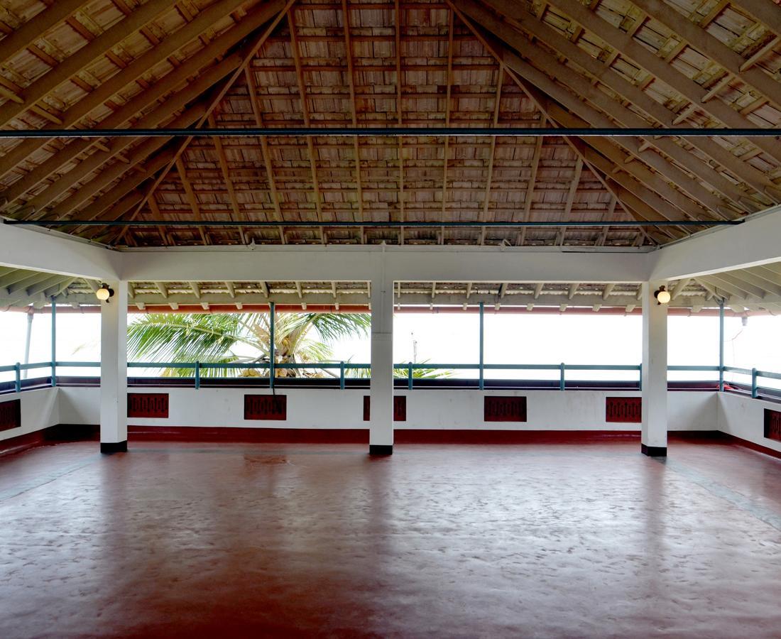 Sapphire Club Cherai Beach Villa 外观 照片